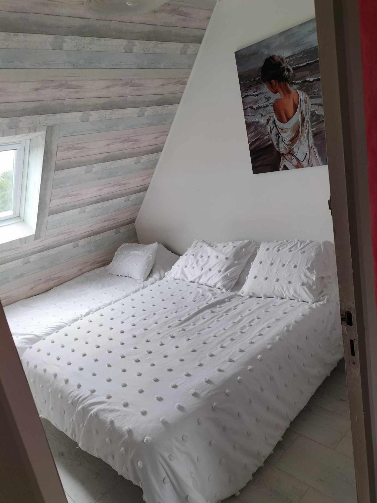 Ferienwohnung Chambre Chez Nous A La Campagne Ferques Exterior foto